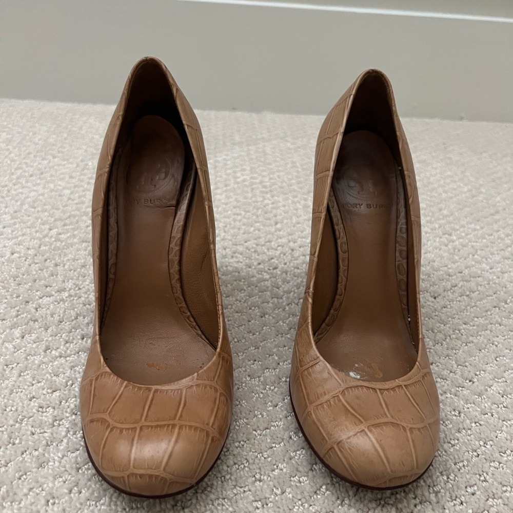 Tory Burch crocodile pumps
